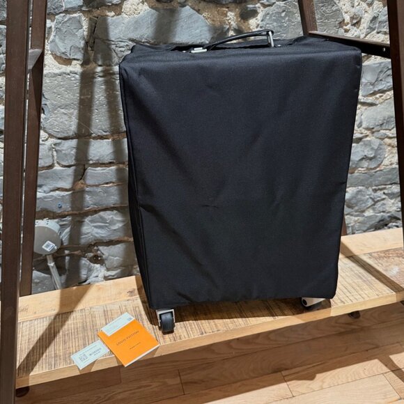 Louis Vuitton SS23 Runway Monogram Macassar Rolling Trunk - Picture 15 of 16